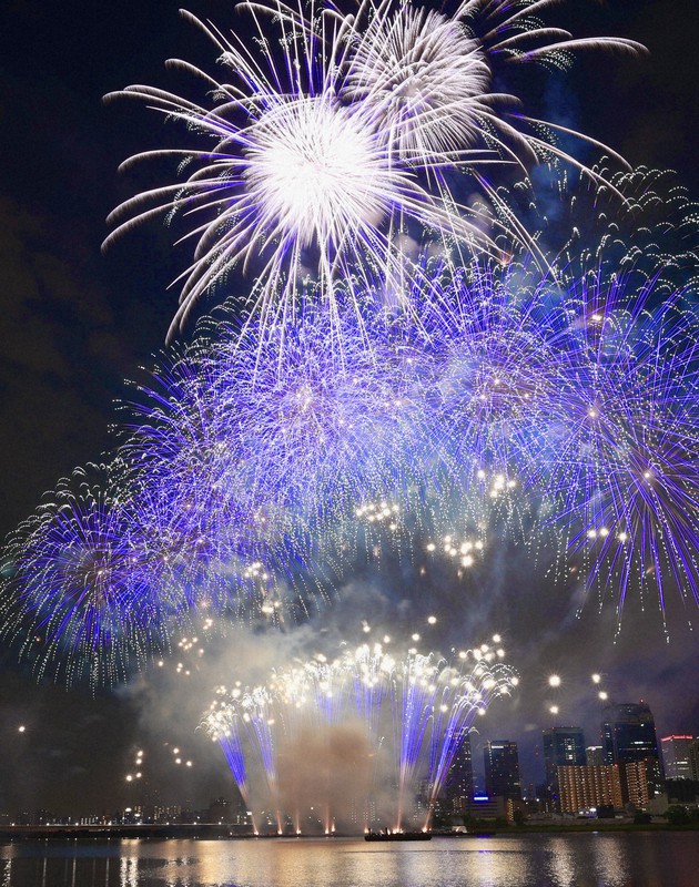 In Photos Fireworks light up night sky of Osaka for 1st time in 3 yrs