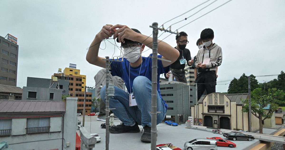 In Photos Students get handson special effects filmmaking experience
