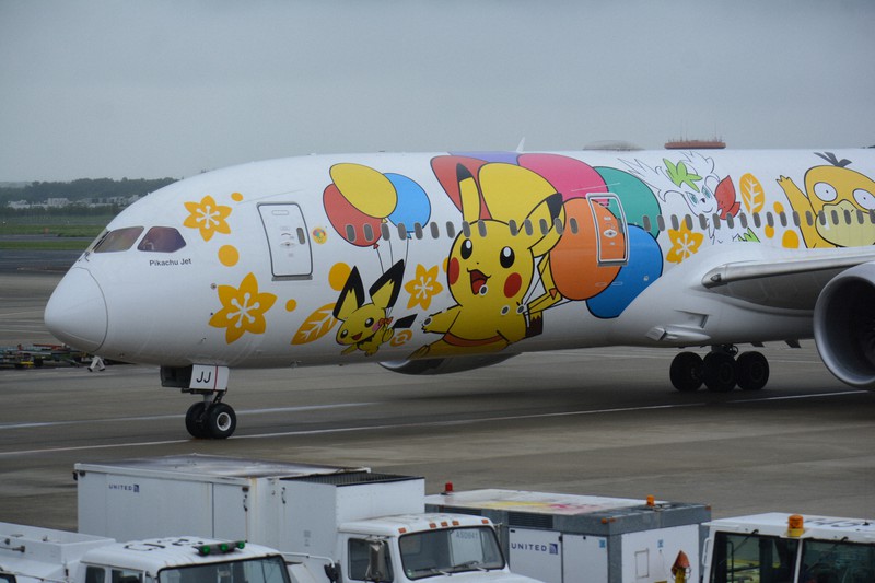 世界で「ピカチュウジェット」 ポケモン社、コロナ禍の航空業界応援
