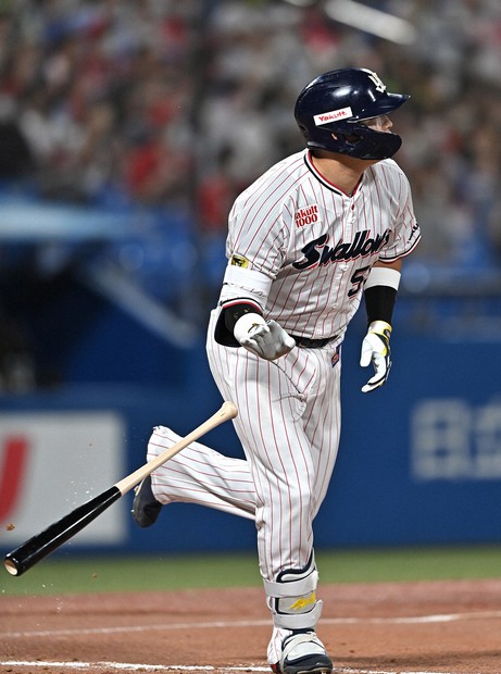 村上宗隆が53号本塁打 史上6人目 野村克也、落合博満氏超える