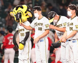 阪神 矢野監督 引退発表の糸井に なんとか嘉男にいい舞台をつくれるように頑張っていきたい スポニチ