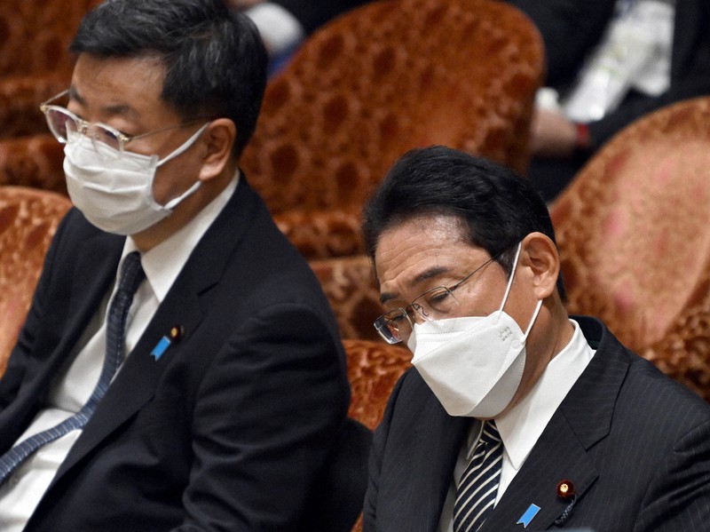 安倍元首相国葬 官僚が驚いた岸田首相の二つの政治判断 | 毎日新聞