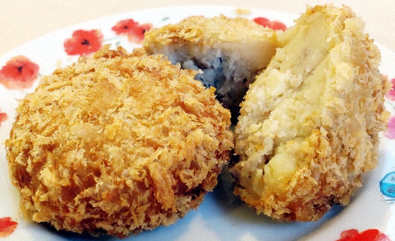 コロッケ様 六甲道店👹明日12月6日10時オープン㊗️／ ⁡ いよいよ六甲道店の