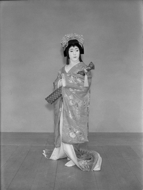 艶やかに：尾上菊五郎聞き書き／24 時姫 難しい役に手も足も出ず