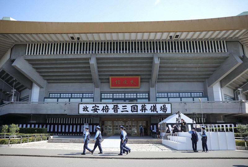 安倍晋三元首相の国葬が行われる日本武道館=東京都千代田区で2022年9月27日午前9時48分、宮武祐希撮影