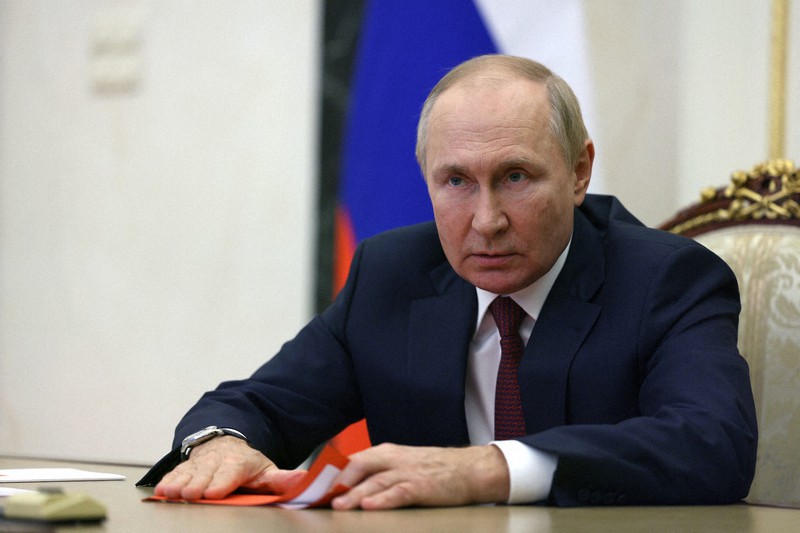 ビデオを通じて安全保障会議に出席するプーチン露大統領=モスクワで2022年9月29日、スプートニク通信ロイター