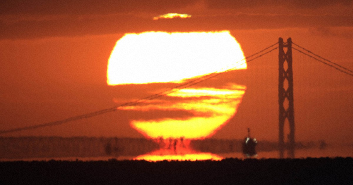 View＋：秋の夕日 大阪市内、お気に入りスポット探して 幾千幾万年