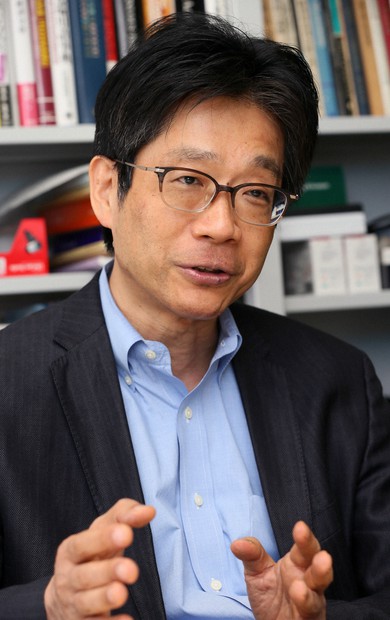 渡辺努・東大大学院教授＝山本晋撮影