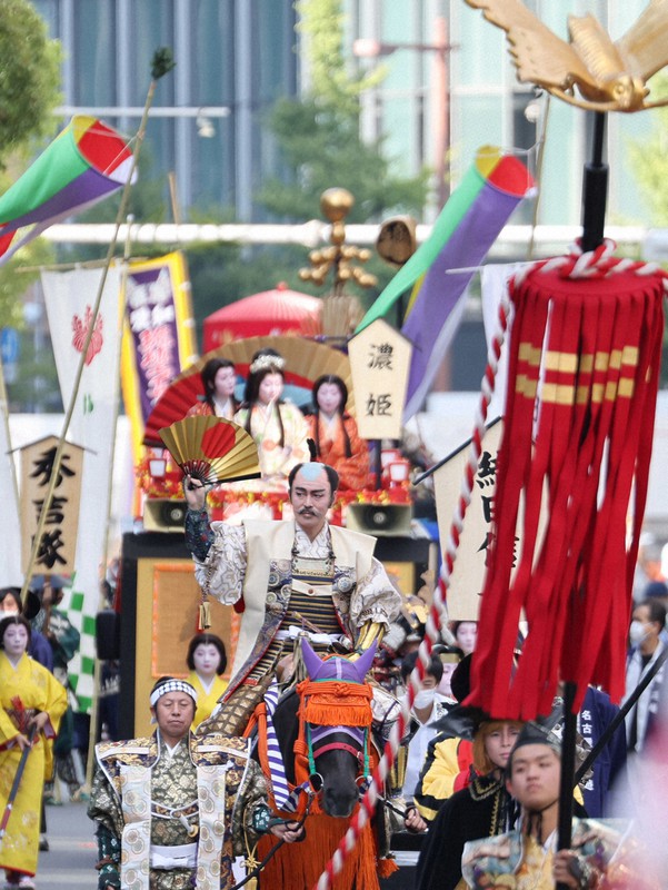 名古屋まつり 郷土英傑行列 3年ぶりの開催 [写真特集1/6] | 毎日新聞