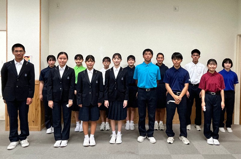 中学校の制服 市内で統一 男女区別なく、安価に 宮崎・日南市 | 毎日新聞