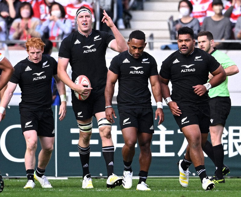 ラグビー日本代表、ニュージーランドに惜敗 [写真特集2/16] | 毎日新聞