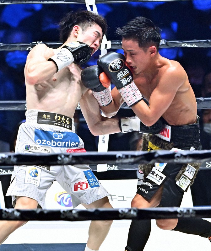 ち*ぐ様 PRIZE RING 10oz ボクシンググローブ 京口紘人選手サイン 京口紘人選手のサイン入りミットとボクシンググローブを