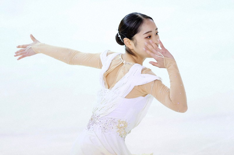 女子フリーで演技する江川マリア=前橋市のALSOKぐんまアイスアリーナで2022年11月5日、吉田航太撮影