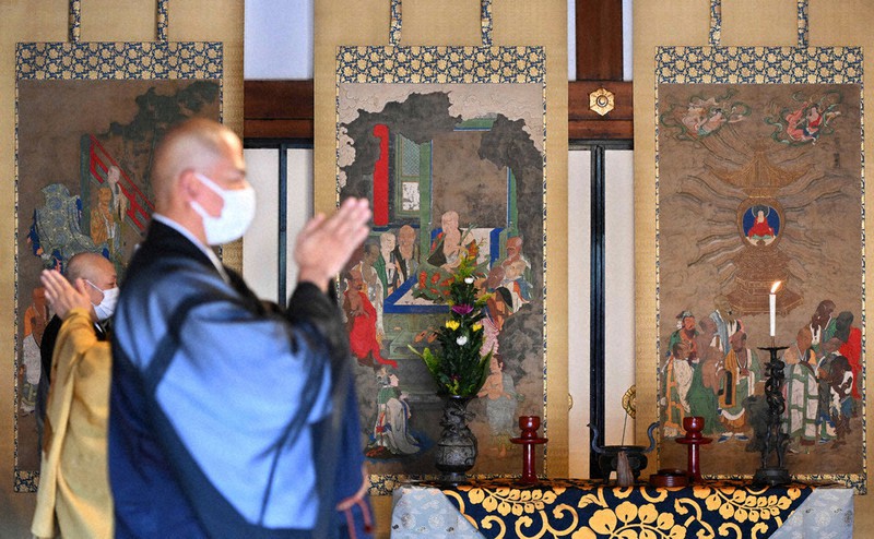 「重要文化財 東福寺五百羅漢図 修理報告書」東福寺資料研究所 300年ぶり大修理完了 東福寺「五百羅漢図」全50幅来年公開 | 毎日新聞