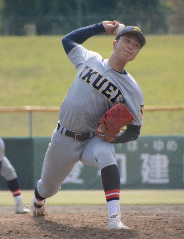 仙台育英のエース右腕・高橋煌稀=山形県の荘内銀行・日新製薬スタジアムやまがたで2022年10月16日午前11時56分、森野俊撮影