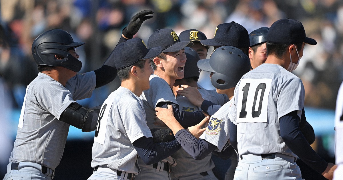 明治神宮大会 今夏甲子園Vの仙台育英が逆転サヨナラで4強 | 毎日新聞
