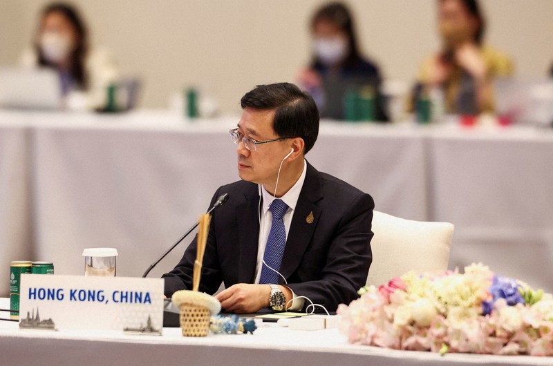 アジア太平洋経済協力会議(APEC)の関連会合に出席した香港の李家超行政長官=バンコクで2022年11月18日、ロイター