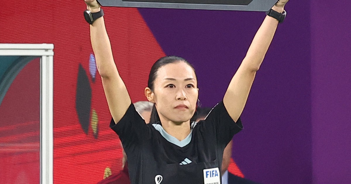 Japanese female referee makes men's soccer World Cup debut as fourth