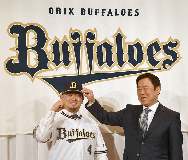 森友哉、オリックス入団会見 [写真特集1/8] | 毎日新聞