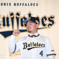森友哉、オリックス入団会見 [写真特集1/8] | 毎日新聞