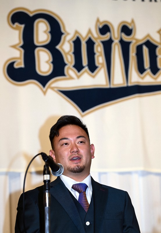 森友哉、オリックス入団会見 [写真特集1/8] | 毎日新聞