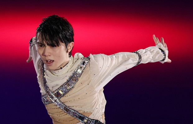 Japanese skating star Yuzuru Hanyu performs finale of 'Prologue