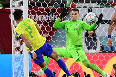 クロアチアの守護神が王国止める 日本も苦しめたGKが主役に W杯