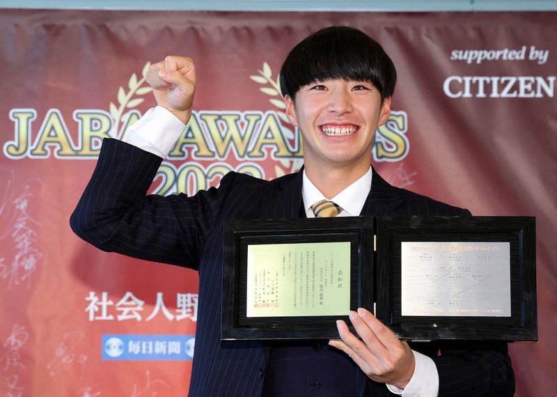 度会隆輝選手 都市対抗野球大会優勝記念ユニフォーム ENEOS ENEOS度会隆輝選手「思いが前に出すぎた」 都市対抗 | 毎日新聞