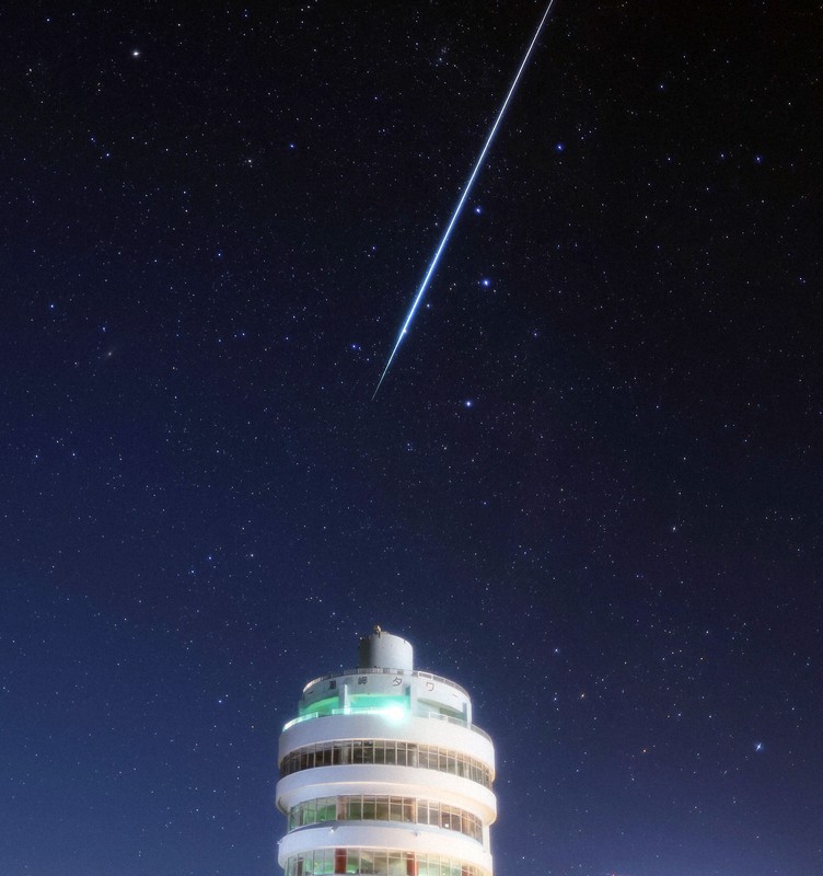 流れ星キラヒコ 流星キラリ 本州最南端でも天文ファン歓声 ふたご座流星群 [写真特集7