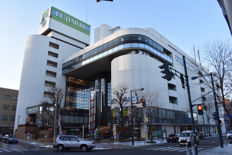 中心部の灯消すな」 北海道の老舗百貨店、「十勝愛」込め再建へ | 毎日新聞