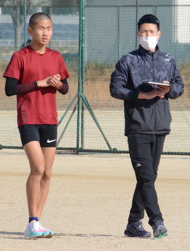 世羅高校　男子陸上競技部ウォーマー 世羅高校 男子陸上競技部ウォーマー