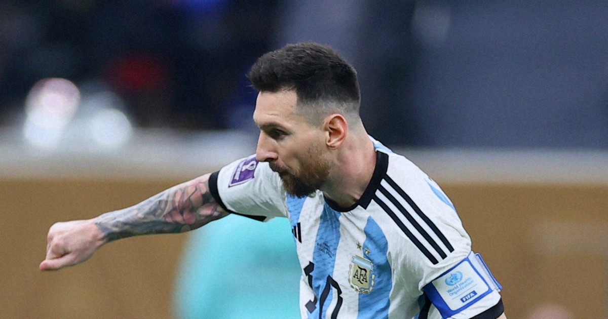 メッシのPKでアルゼンチンが先制 サッカーW杯決勝 | 毎日新聞