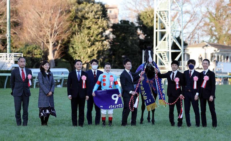 イクイノックスが優勝 競馬・有馬記念 [写真特集1/14] | 毎日新聞