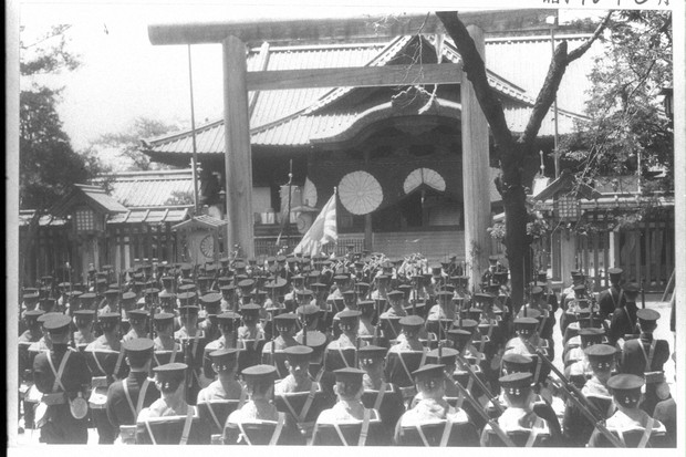 【希少本】【反社】【カルト】【反日】宇宙の根本　世界基督教統一神霊協会 宗教とカルト 誰もがその当事者 | | 鈴木英生 | 毎日新聞「政治