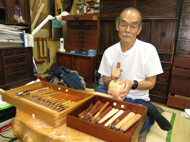 情熱人：270年前の山車からくりを復元――九代玉屋庄兵衛さん