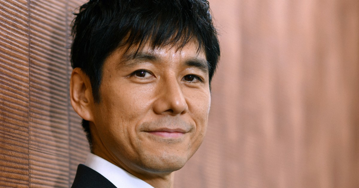 最も旬な俳優、西島秀俊さん 刑事役にハマるワケ 毎日新聞