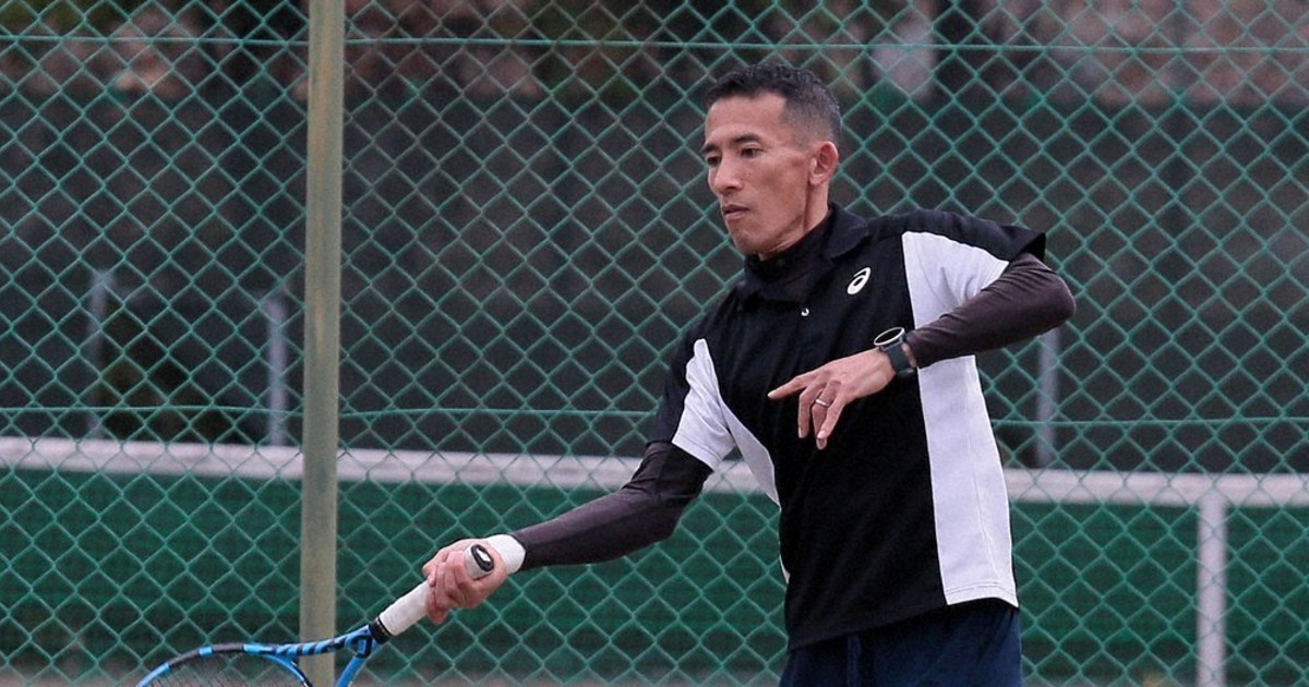 自分はこんなに弱く…」絶望からテニス全国V 中年男性の大逆転 | 毎日新聞