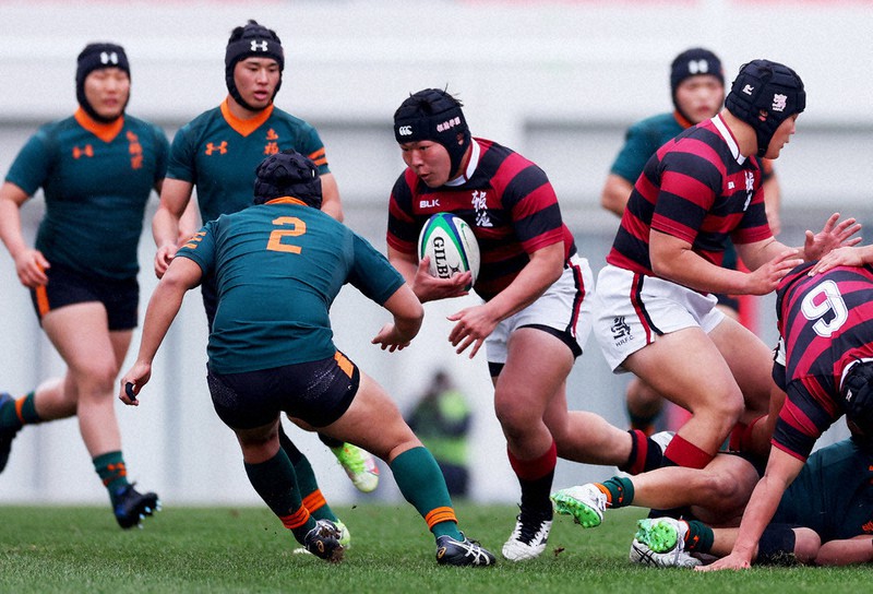 全国高校ラグビー：決勝 初の準優勝、拍手の波 報徳、果敢にプレー