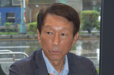 李喜明氏＝台北市で2022年11月24日午後3時9分、河津啓介撮影