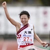 大阪が8年ぶりV 都道府県対抗女子駅伝 [写真特集1/20] | 毎日新聞