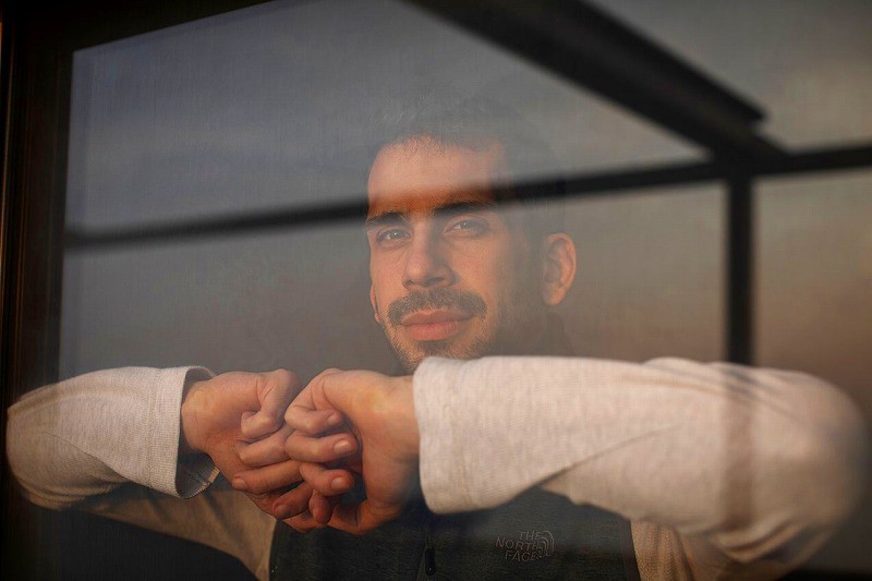 ウォール・ストリート・ジャーナル：ゴーン氏逃亡助けた米国人、日本の服役は「拷問」 毎日新聞