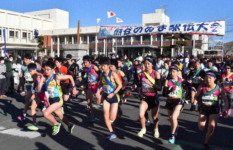 寒さ吹き飛ばす力走 熊谷めぬま駅伝に145チーム 3年ぶり ／埼玉 毎日新聞