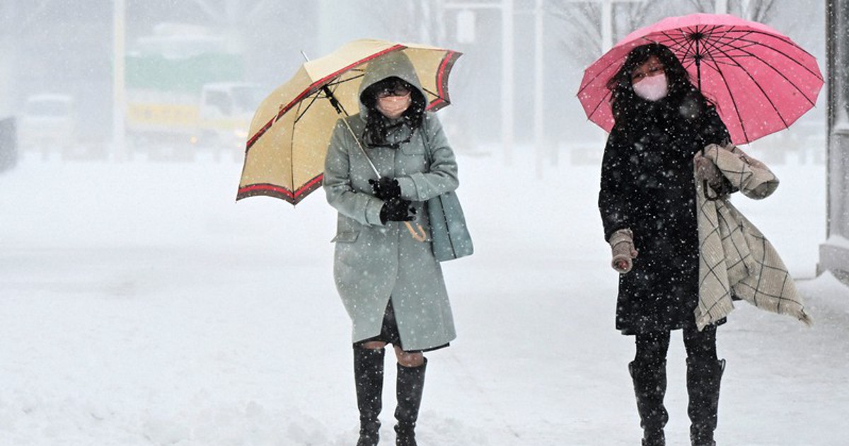 In Photos Snow blankets many parts of Japan The Mainichi