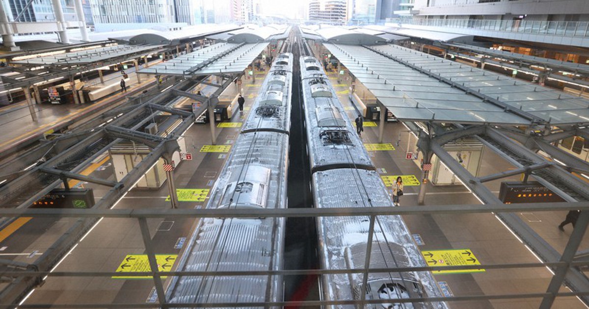 In Photos Snow blankets many parts of Japan The Mainichi