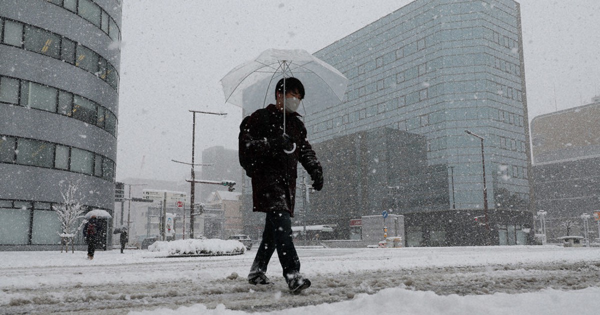 北中部大雪、暮らし直撃 1月最高、津で積雪11センチ 休校・休園、事故