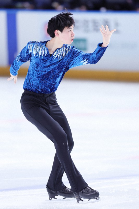 八戸国体フィギュア 少年男子SP [写真特集2/10] | 毎日新聞