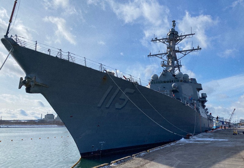 米艦船が苫小牧寄港 燃料、食糧補給し休養 ／北海道 | 毎日新聞