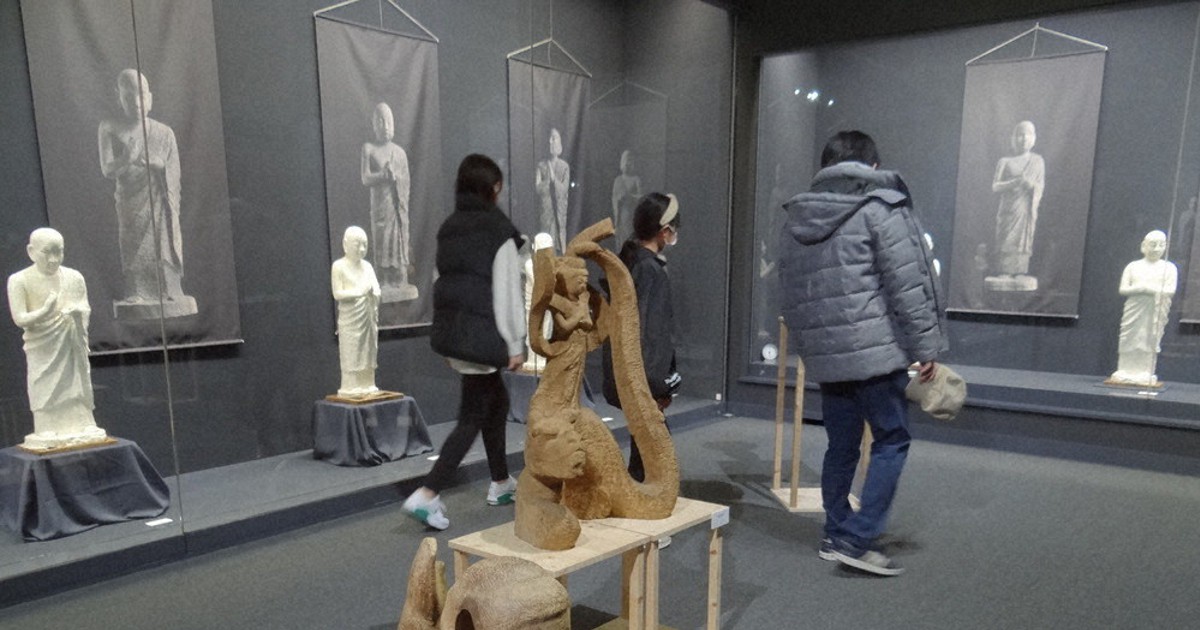 送料無料　大正～昭和　彫刻家、日展会員「長谷川塊記」作　レリーフ『暁光』 送料無料 大正～昭和 彫刻家、日展会員「長谷川塊記」作