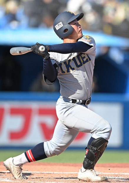 センバツここに注目：つなぎの4番は前の自分 仙台育英・斎藤陽「あの人