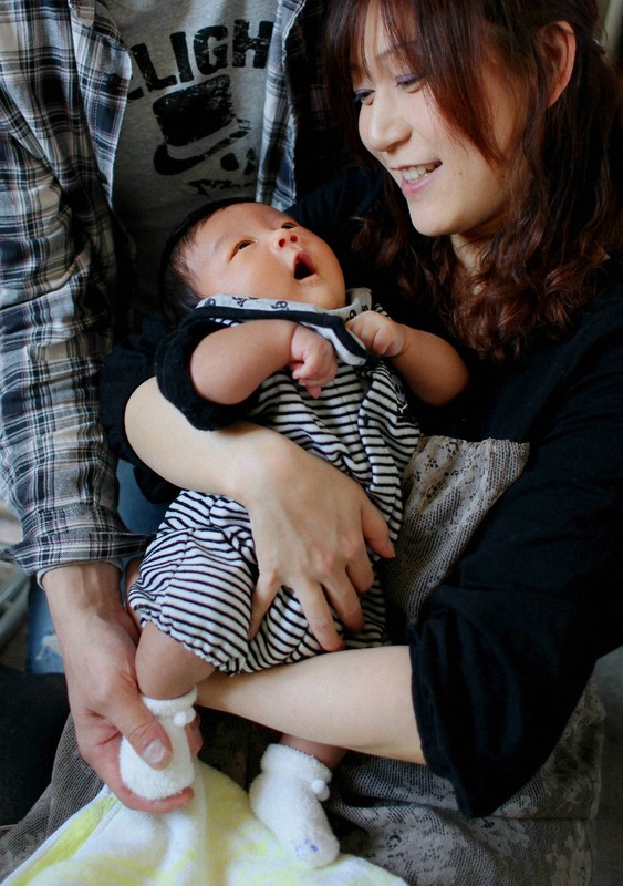 東日本大震災12年 「3月12日に生まれて」 [写真特集1/11] | 毎日新聞